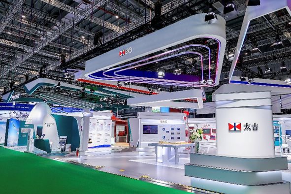 进博会40家大公司的最新黑科技都在这儿了pg试玩会搜集口腔数据的牙刷、AI测肤仪(图5)