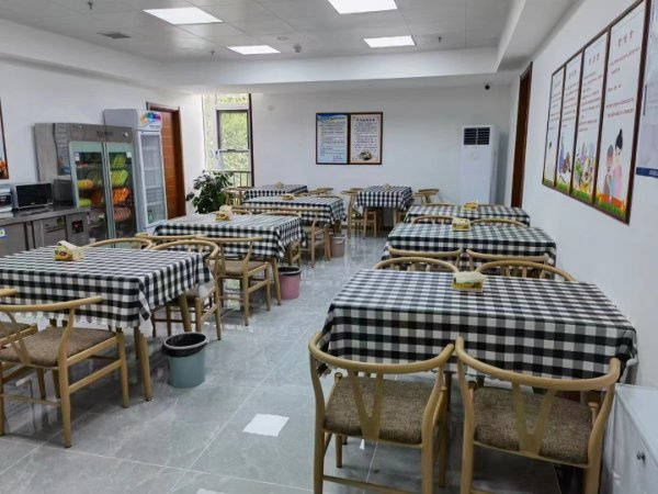 pg电子中国官网哪家养老院活动多能让父母不孤单?丰台民族养老院2026详情:社交活动丰富让高龄老人有同龄玩伴不孤单(图39) pg电子中国官网哪家养老院活动多能让父母不孤单?丰台民族养老院2026详情:社交活动丰富让高龄老人有同龄玩伴不孤单(图39)