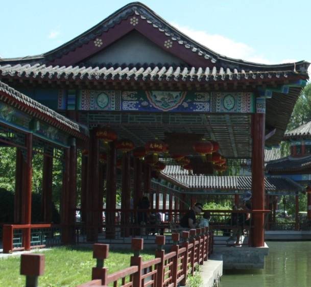 pg电子中国官网哪家养老院活动多能让父母不孤单？丰台民族养老院2026详情：社交活动丰富让高龄老人有同龄玩伴不孤单(图47)